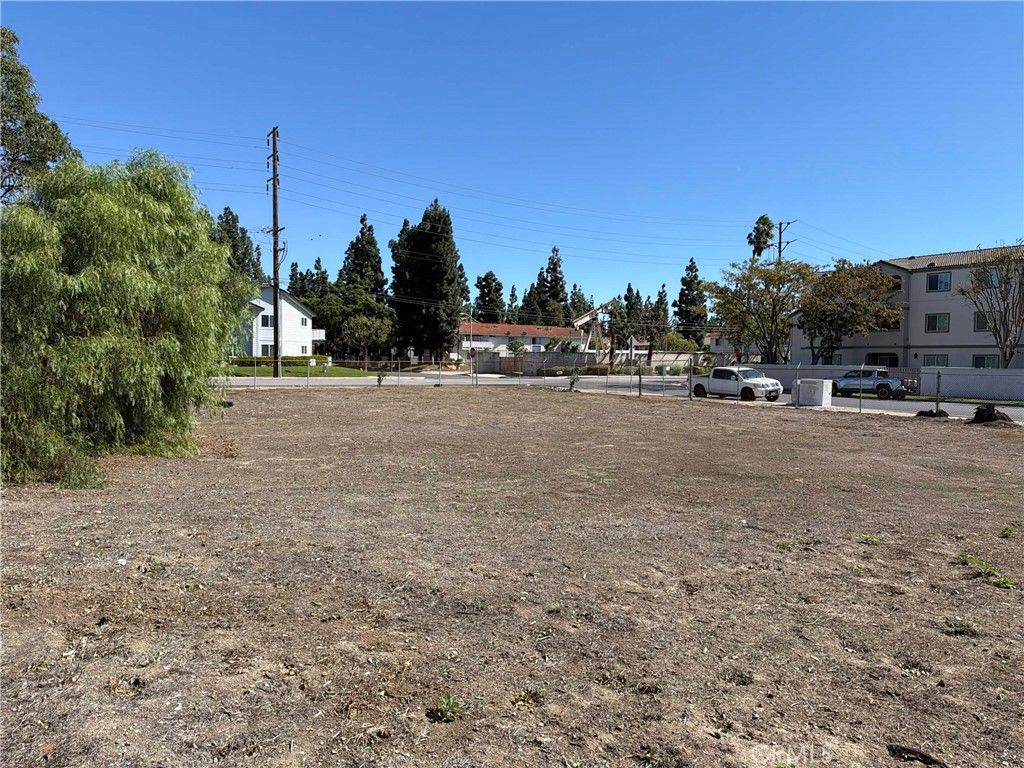 6200 S Van Buren, Placentia, CA 92870 — photo 2