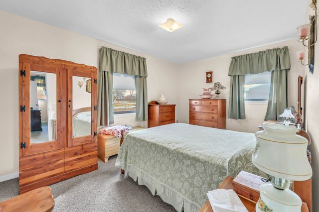 217 Sewell Dr, Clarksville, TN 37042