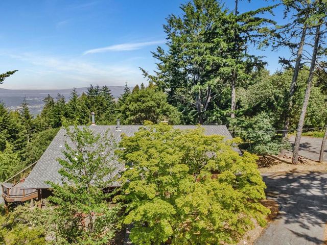 45 Ranch Road, Woodside, CA 94062