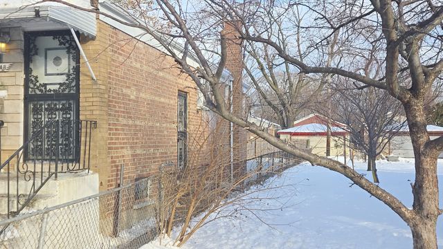 12343 S Lincoln Street, Calumet Park, IL 60827