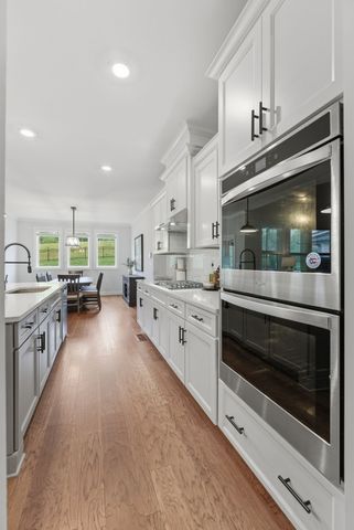 4025 Foxglove Farm Dr, Franklin, TN 37064