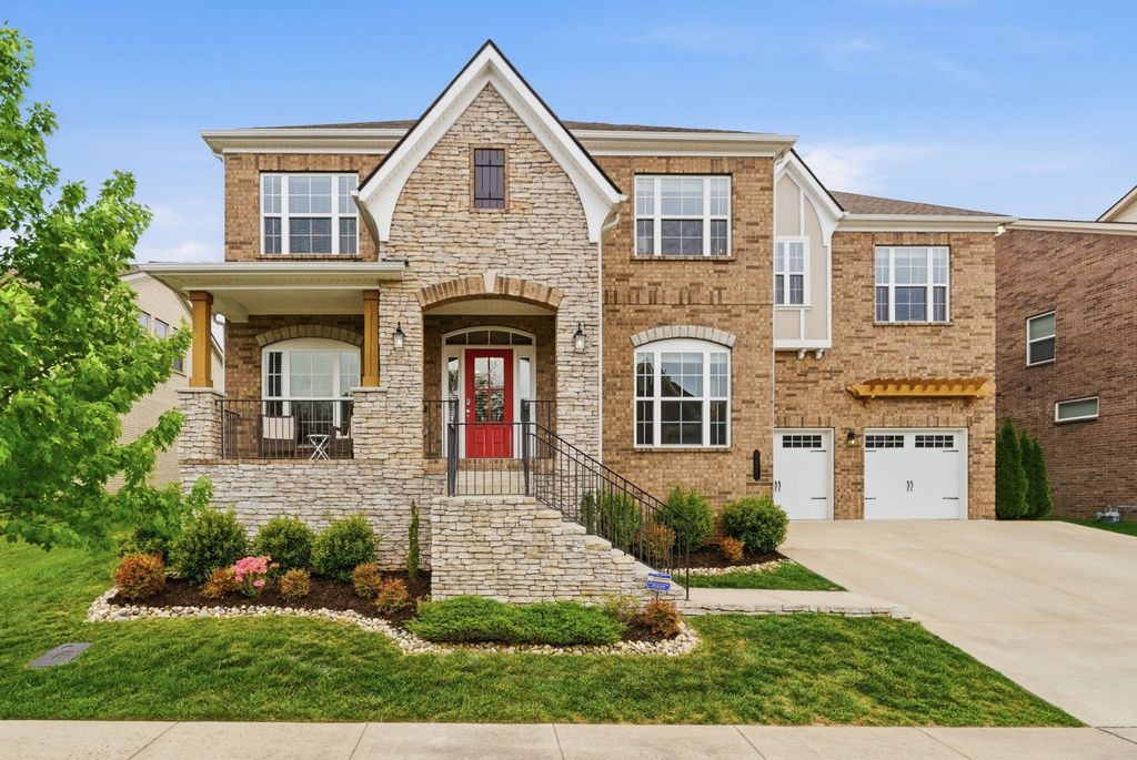 4025 Foxglove Farm Dr, Franklin, TN 37064