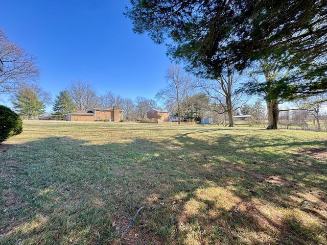 10077 Russwill Lane, Union, KY 41091