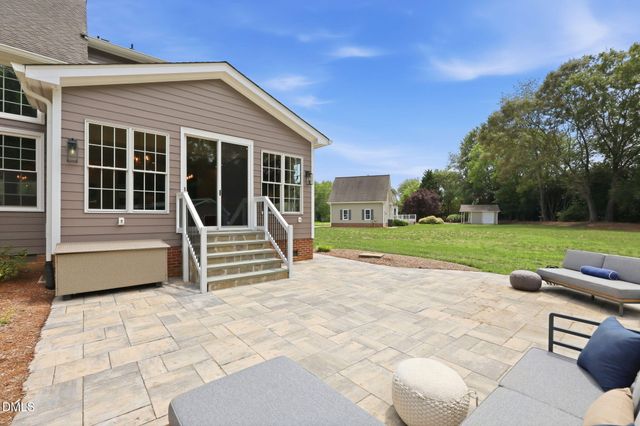 4008 W Lake Road, Apex, NC 27539