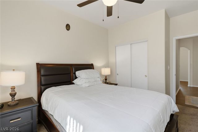 2528 Living Rock Street, Las Vegas, NV 89106