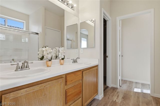 2528 Living Rock Street, Las Vegas, NV 89106