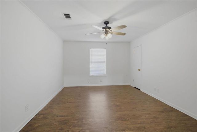 2007 Nicholas Street, Lake Charles, LA 70605