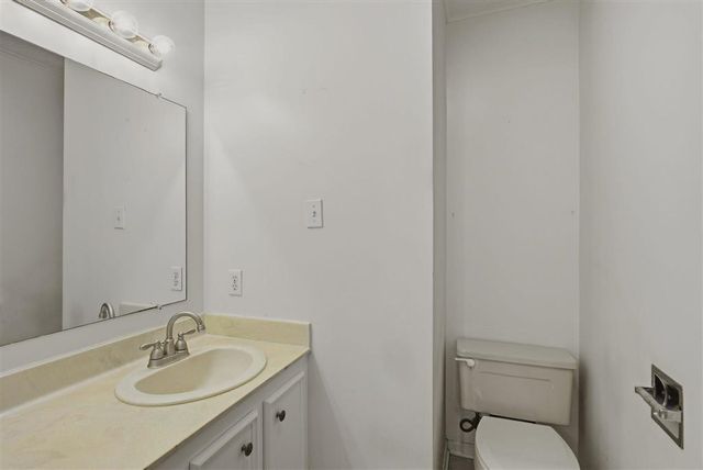 2007 Nicholas Street, Lake Charles, LA 70605