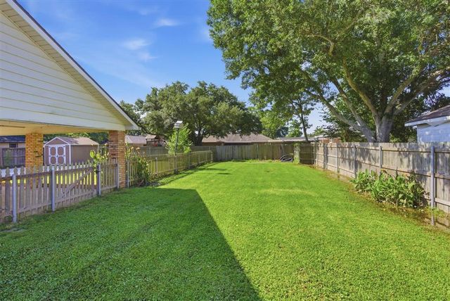 2007 Nicholas Street, Lake Charles, LA 70605