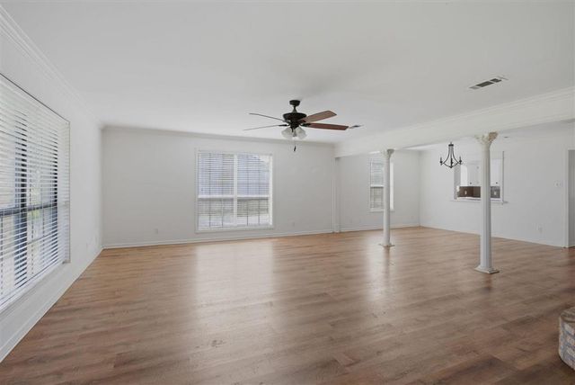 2007 Nicholas Street, Lake Charles, LA 70605