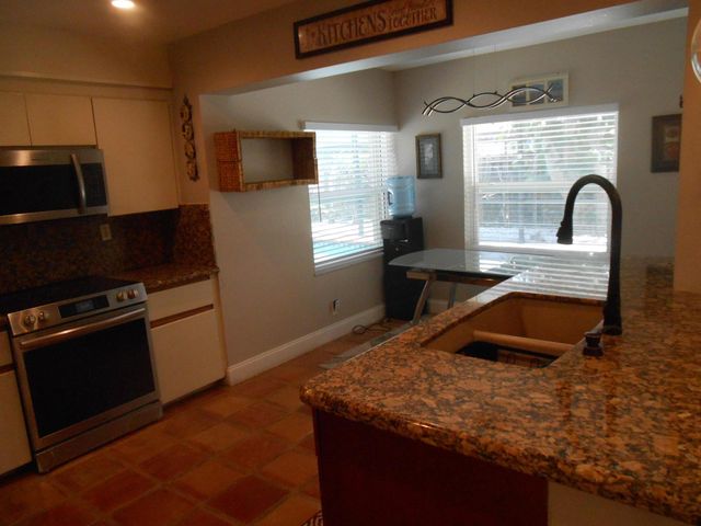 2158 Portland Avenue, Wellington, FL 33414