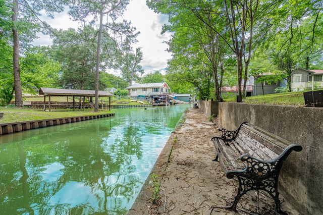164 Harbor Drive, Gun Barrel City, TX 75156