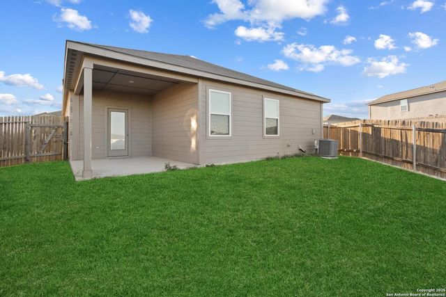 9215 Nubuck, Converse, TX 78109