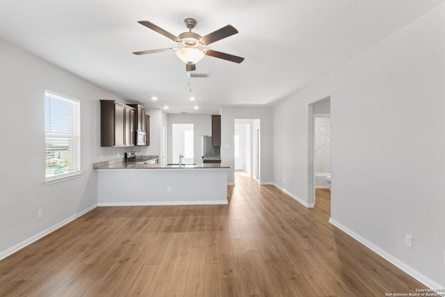 9215 Nubuck, Converse, TX 78109