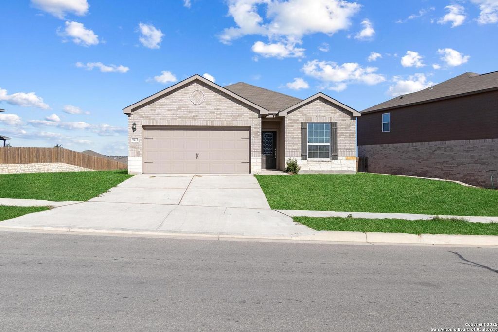 9215 Nubuck, Converse, TX 78109