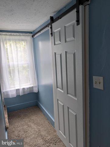 331 E 3RD ST, Mount Carmel, PA 17851