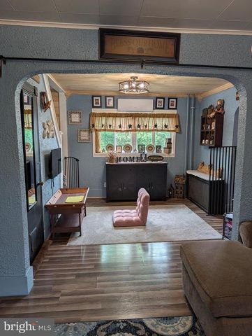 331 E 3RD ST, Mount Carmel, PA 17851