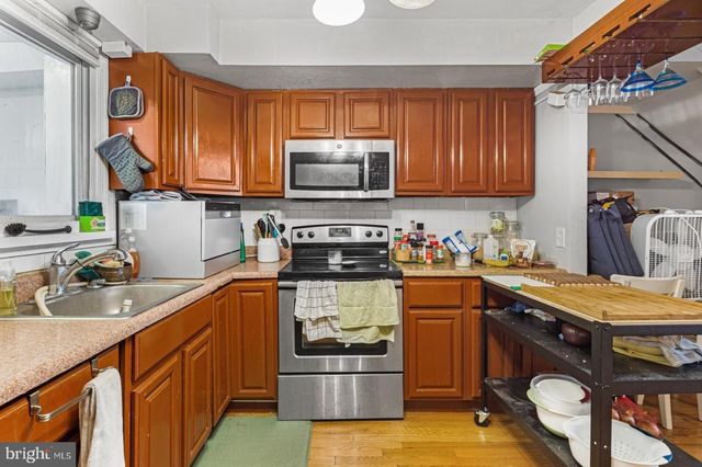 633 HOFFMAN ST, Philadelphia, PA 19148