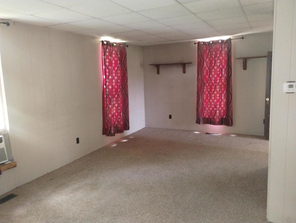 Image 7 of property listing at 207 N 8th Street, Mt Vernon, IL 62864