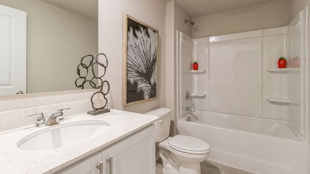 3284 Artesian Road, Marion, IA 52302
