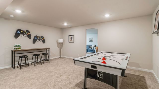 3284 Artesian Road, Marion, IA 52302