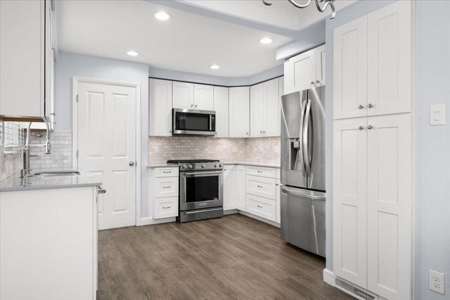 2236 Tyler Avenue, Berkley City, MI 48072
