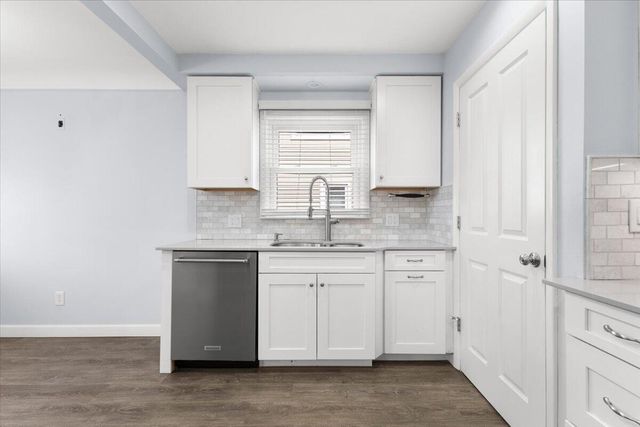 2236 Tyler Avenue, Berkley City, MI 48072