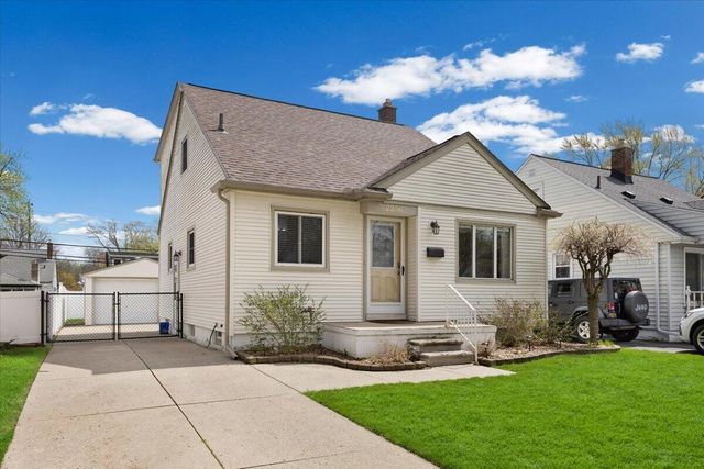 2236 Tyler Avenue, Berkley City, MI 48072