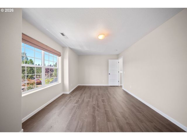 20152 CHANTICLEER Pl, Oregon City, OR 97045