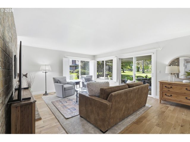 7670 Sw ARBOR LAKE Ct, Wilsonville, OR 97070