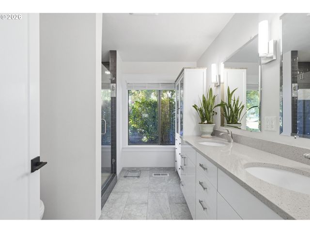 7670 Sw ARBOR LAKE Ct, Wilsonville, OR 97070
