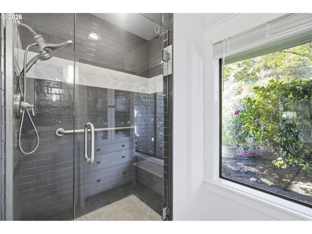 7670 Sw ARBOR LAKE Ct, Wilsonville, OR 97070