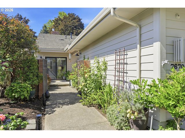 7670 Sw ARBOR LAKE Ct, Wilsonville, OR 97070