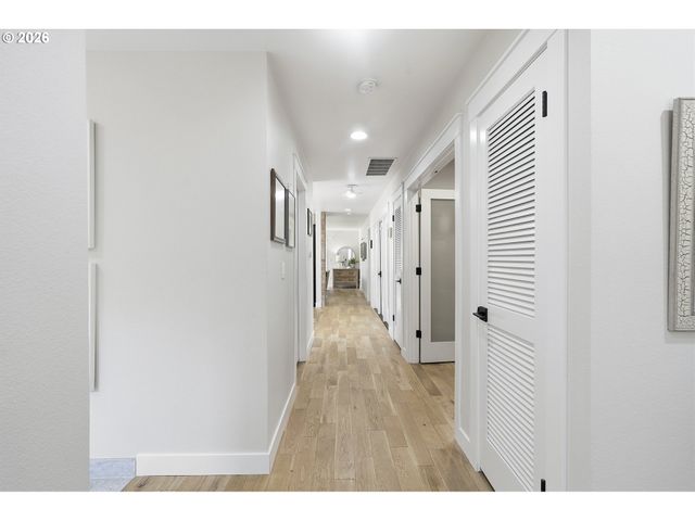 7670 Sw ARBOR LAKE Ct, Wilsonville, OR 97070