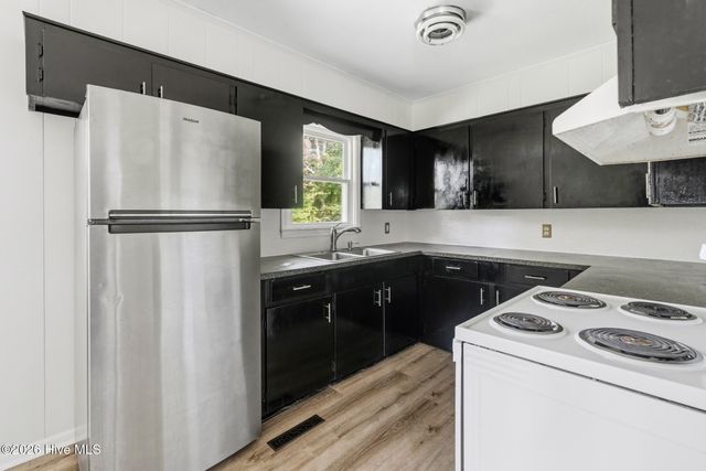 1003 Rainwater Lane, Rockingham, NC 28379