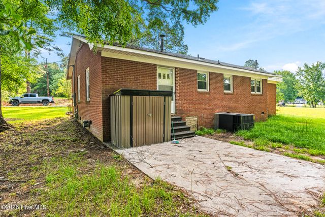 1003 Rainwater Lane, Rockingham, NC 28379