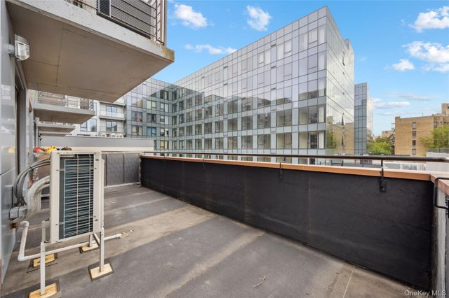 35-20 146th Street 3B, Flushing, NY 11354