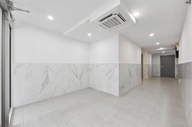 35-20 146th Street 3B, Flushing, NY 11354