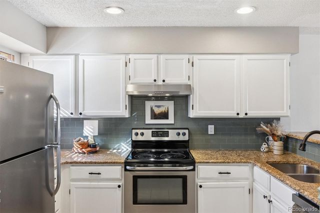 8773 W Cornell Avenue 10, Lakewood, CO 80227