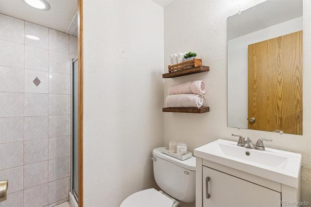 8773 W Cornell Avenue 10, Lakewood, CO 80227