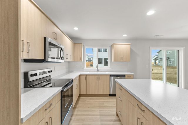 1646 Celina St, Middleton, ID 83644