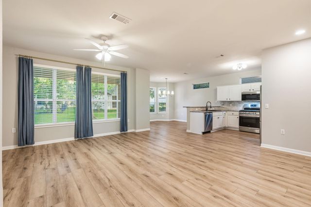 137 Trail Rider WAY, Georgetown, TX 78633