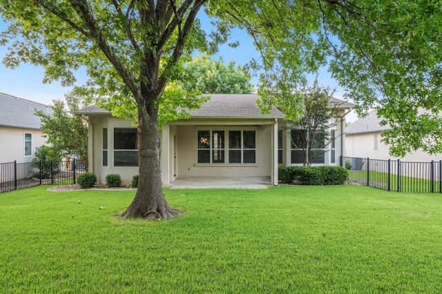 137 Trail Rider WAY, Georgetown, TX 78633