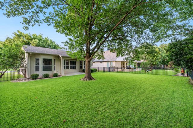 137 Trail Rider WAY, Georgetown, TX 78633