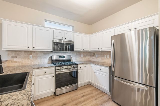 137 Trail Rider WAY, Georgetown, TX 78633