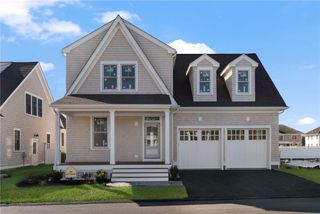 12 Lookout Lane, Portsmouth, RI 02871