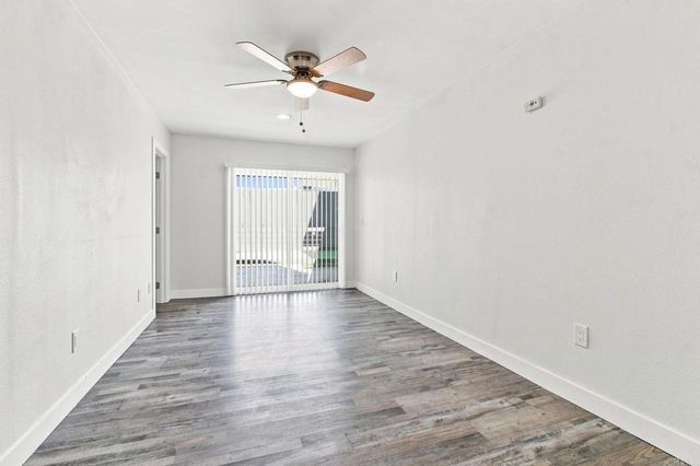 2027 31 E Avenue, National City, CA 91950