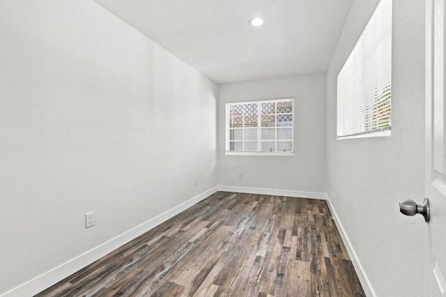 2027 31 E Avenue, National City, CA 91950