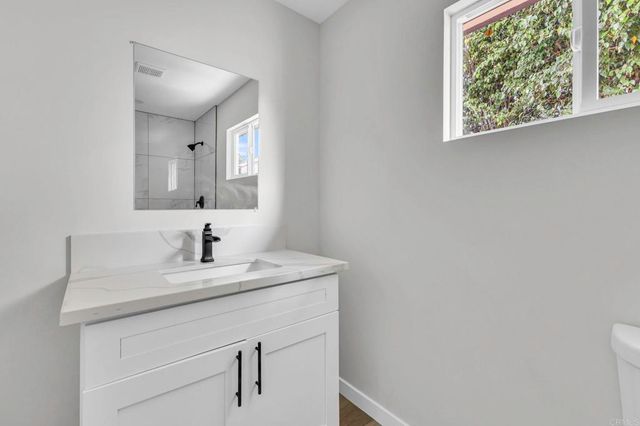 2027 31 E Avenue, National City, CA 91950