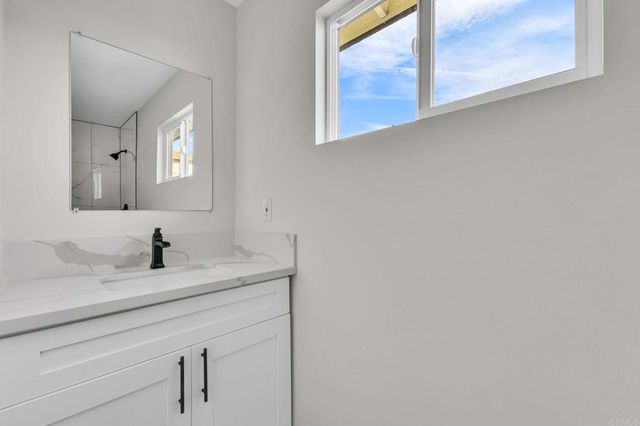 2027 31 E Avenue, National City, CA 91950
